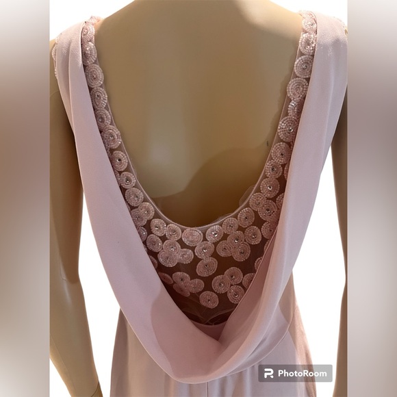 Valentino draped back embellished evening gown - Picture 4 of 6